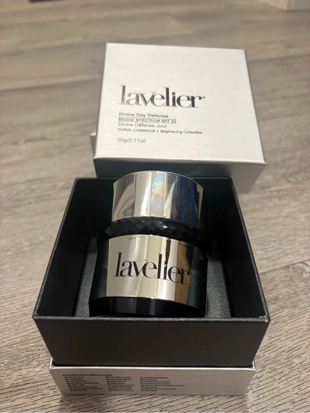 Lavelier Divine Day Defense SPF 30 Sunscreen and Moisturizer 2-in-1